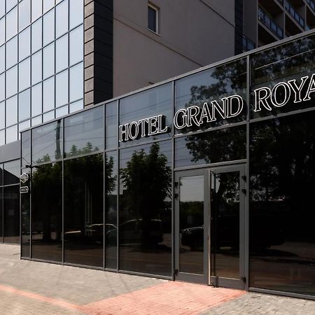 Grand Royal Hotel Chernivtsi Exterior foto